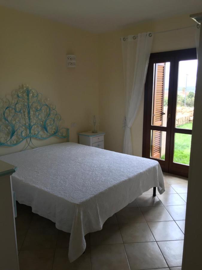 גולפו אראנצ'י Residence Cala Moresca מראה חיצוני תמונה